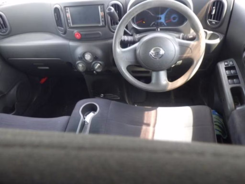 NISSAN CUBE