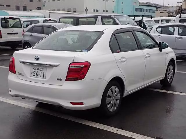 TOYOTA COROLLA AXIO