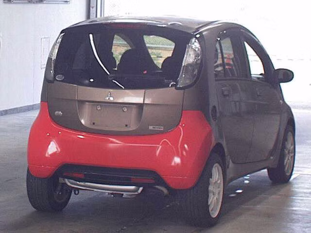 MITSUBISHI I