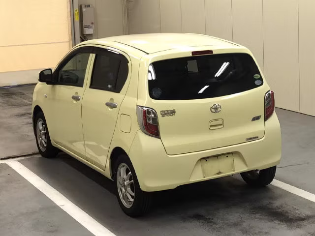 TOYOTA PIXIS EPOCH