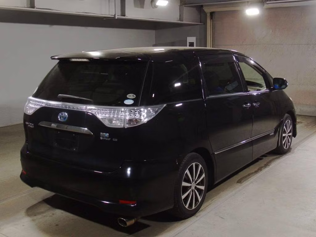 TOYOTA ESTIMA