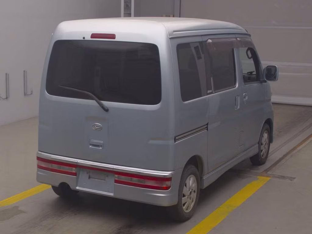 DAIHATSU ATRAI