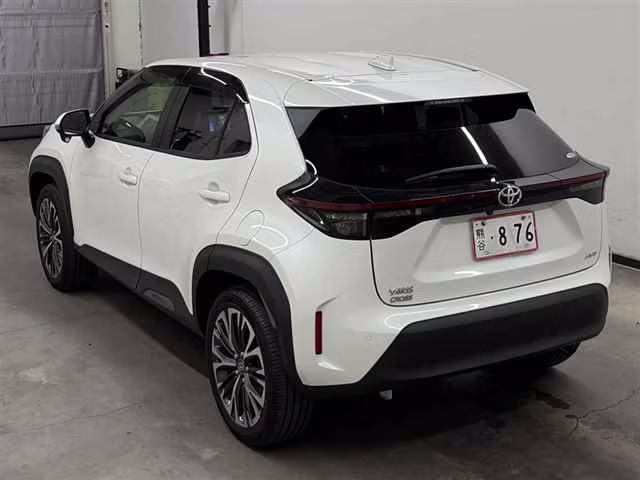 TOYOTA YARIS CROSS