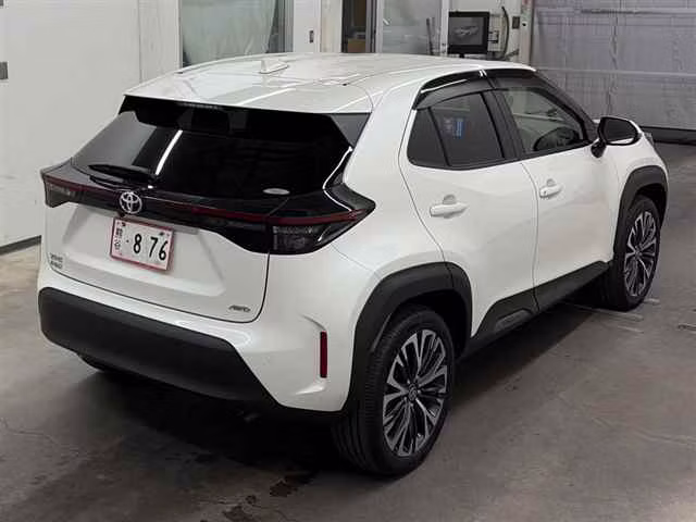 TOYOTA YARIS CROSS
