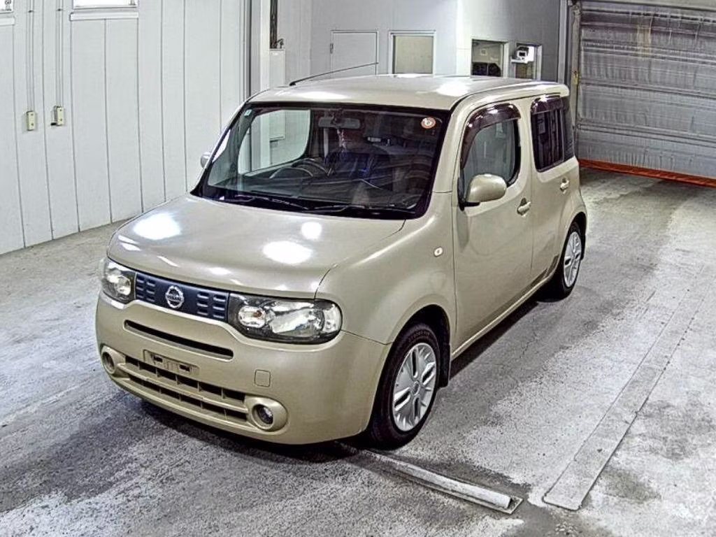 NISSAN CUBE