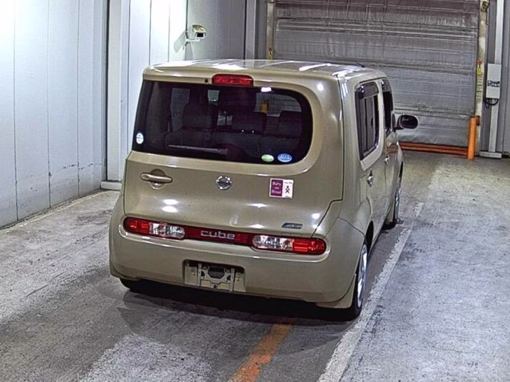 NISSAN CUBE