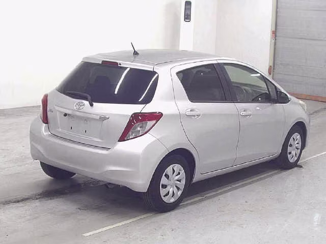 TOYOTA VITZ