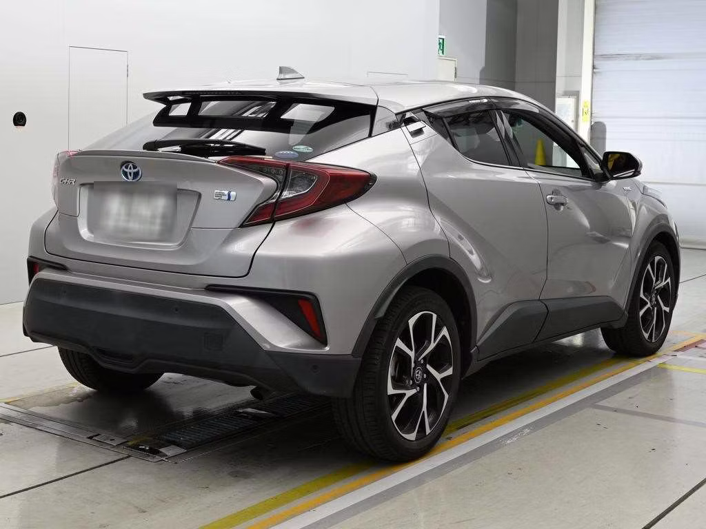 TOYOTA C-HR