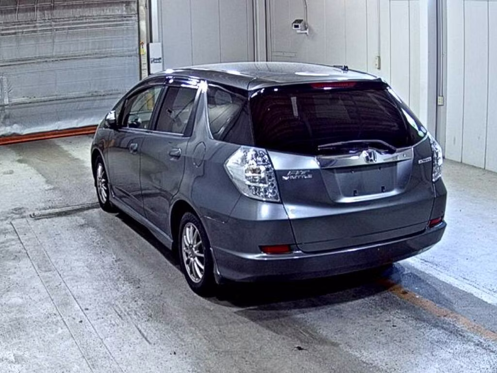 HONDA FIT SHUTTLE
