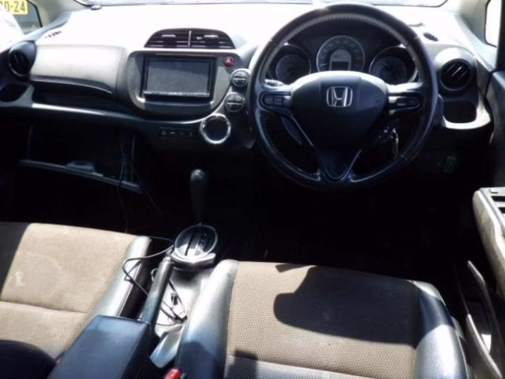 HONDA FIT SHUTTLE