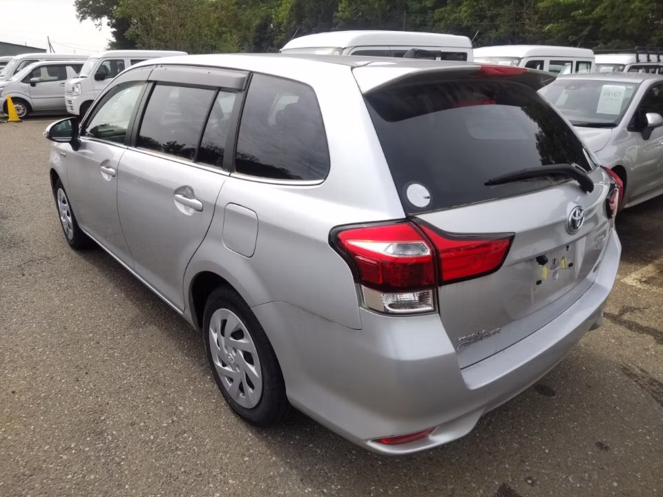 TOYOTA COROLLA FIELDER