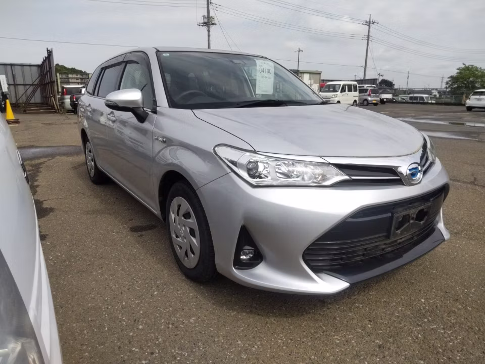 TOYOTA COROLLA FIELDER