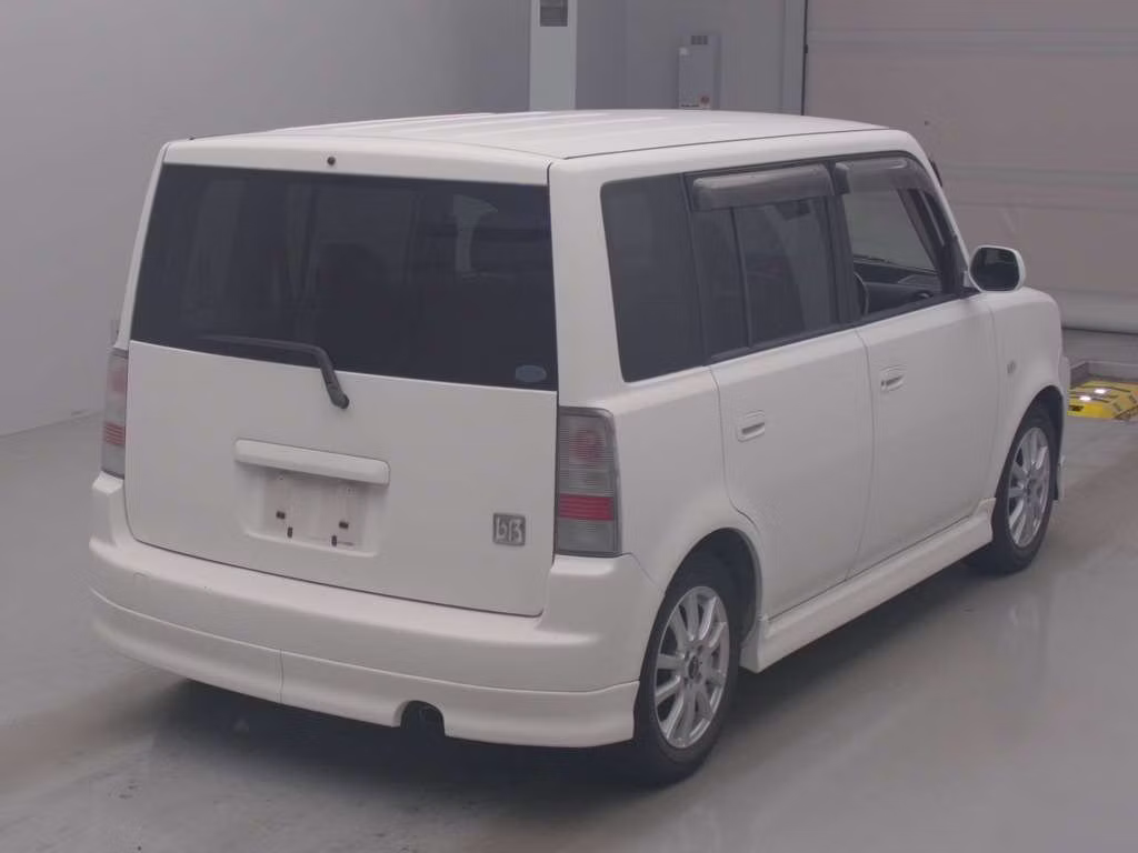 TOYOTA BB
