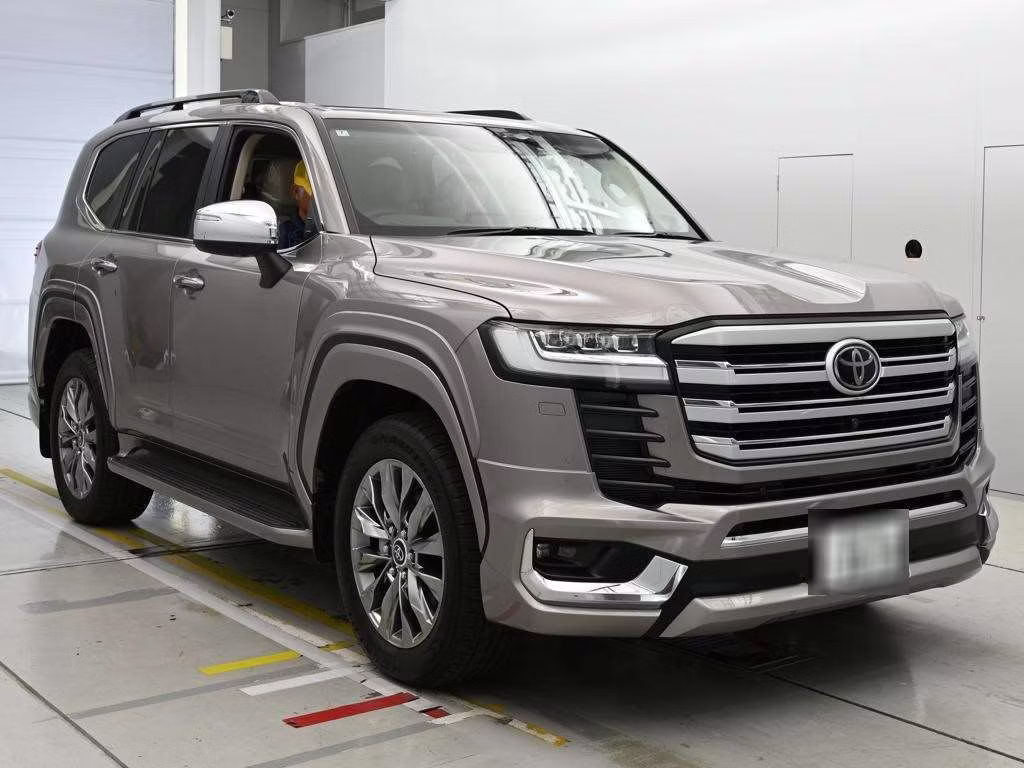 TOYOTA LAND CRUISER