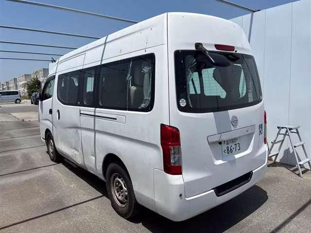 NISSAN NV350 CARAVAN
