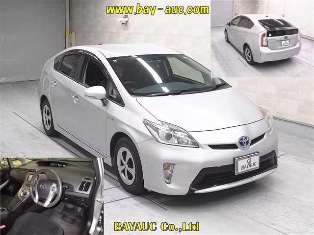 TOYOTA PRIUS