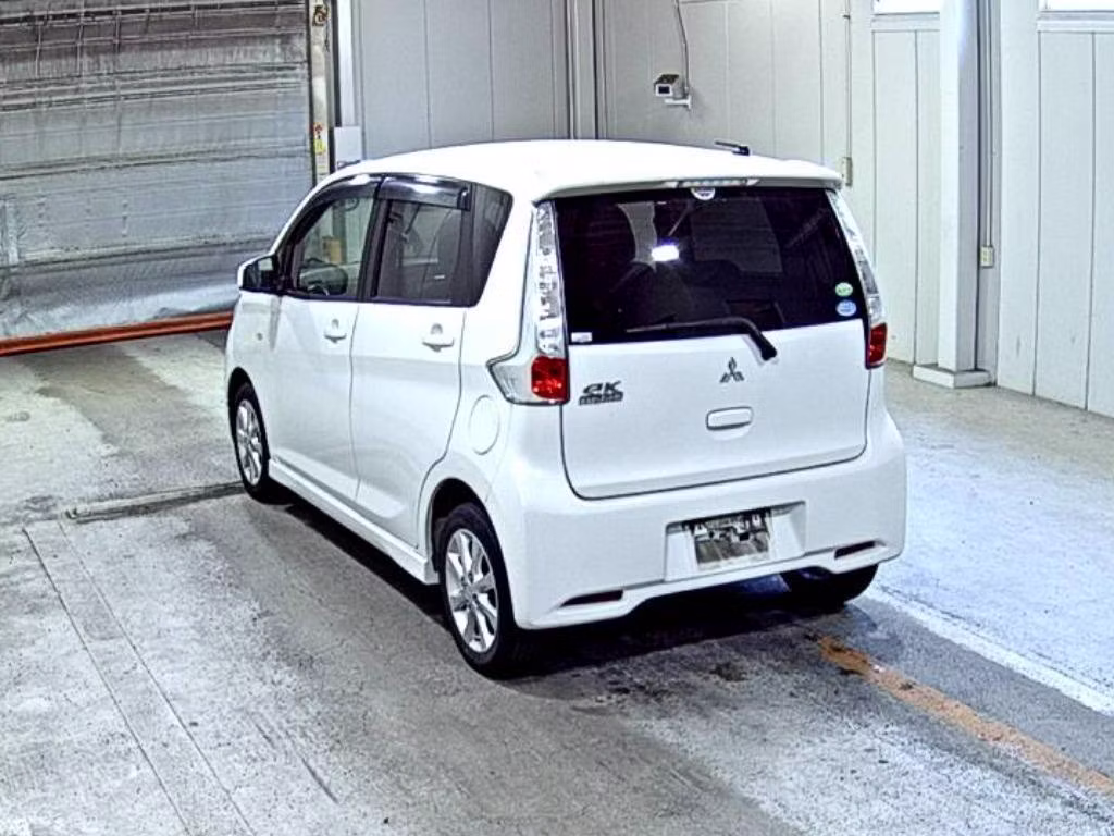 MITSUBISHI EK CUSTOM
