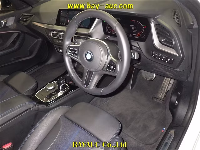 BMW 1-SERIES