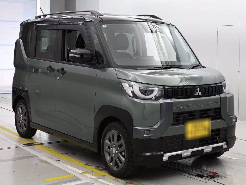 MITSUBISHI DELICA MINI