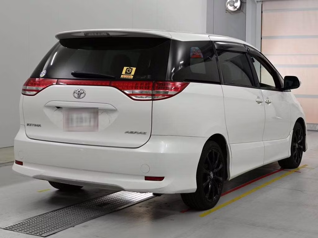 TOYOTA ESTIMA