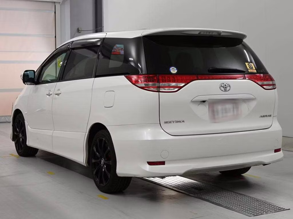 TOYOTA ESTIMA