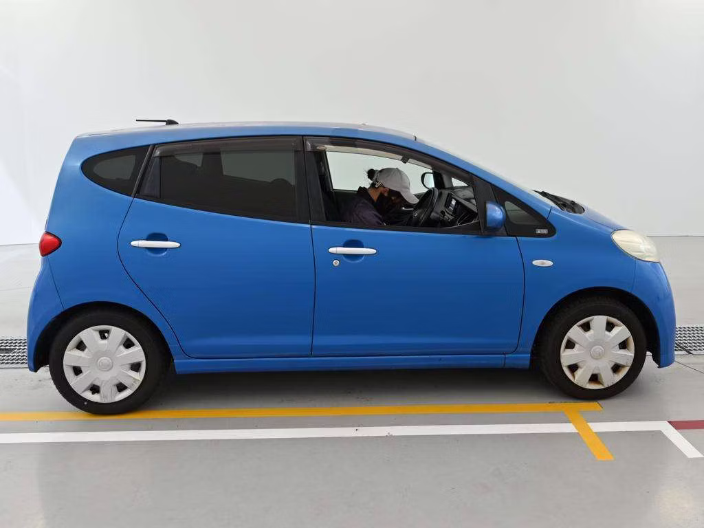 DAIHATSU SONICA