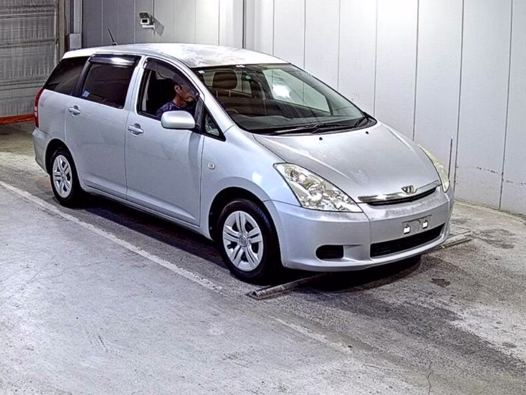 TOYOTA WISH