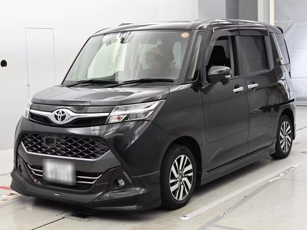 TOYOTA TANK