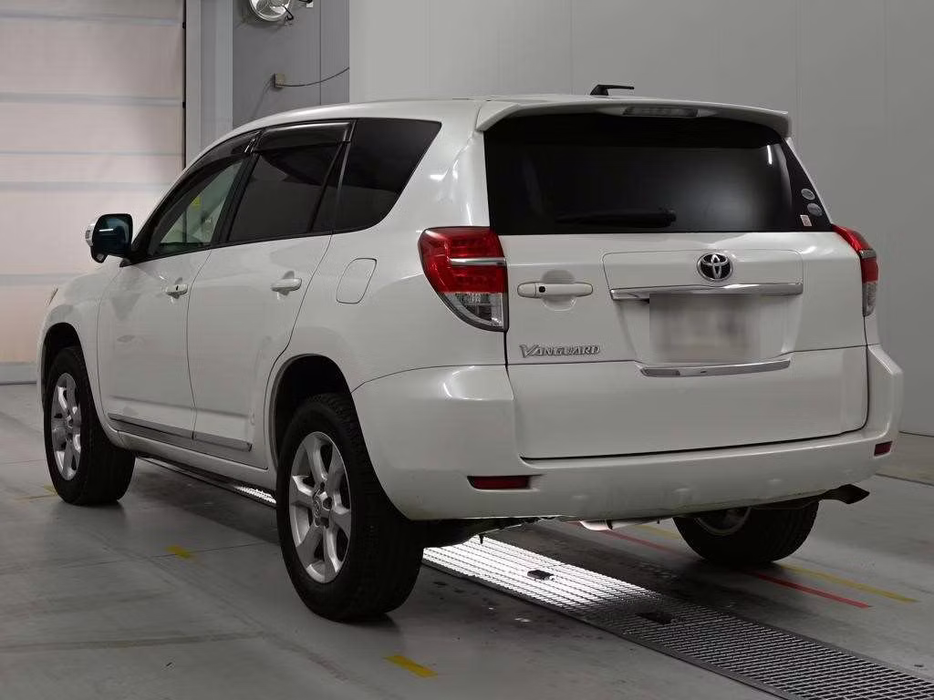 TOYOTA VANGUARD