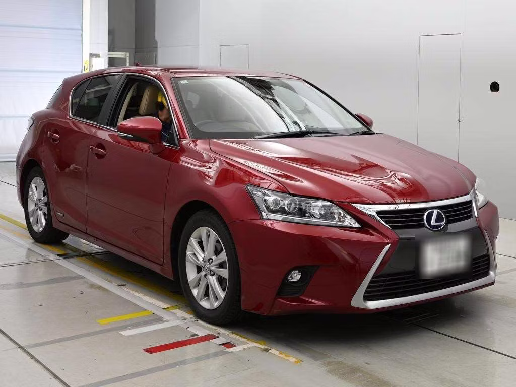 LEXUS CT200H