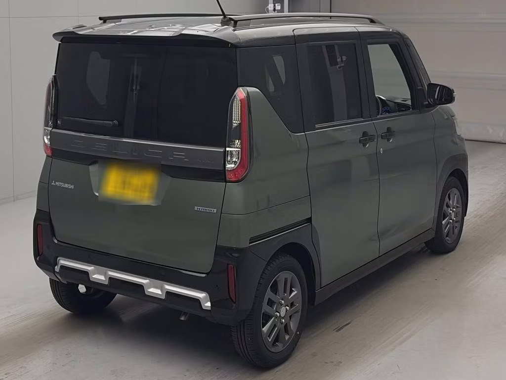 MITSUBISHI DELICA MINI
