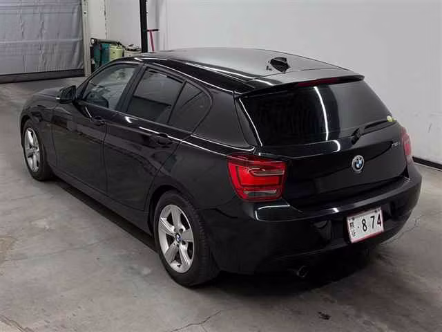 BMW 1-SERIES