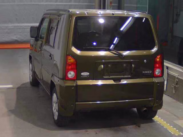 DAIHATSU NAKED