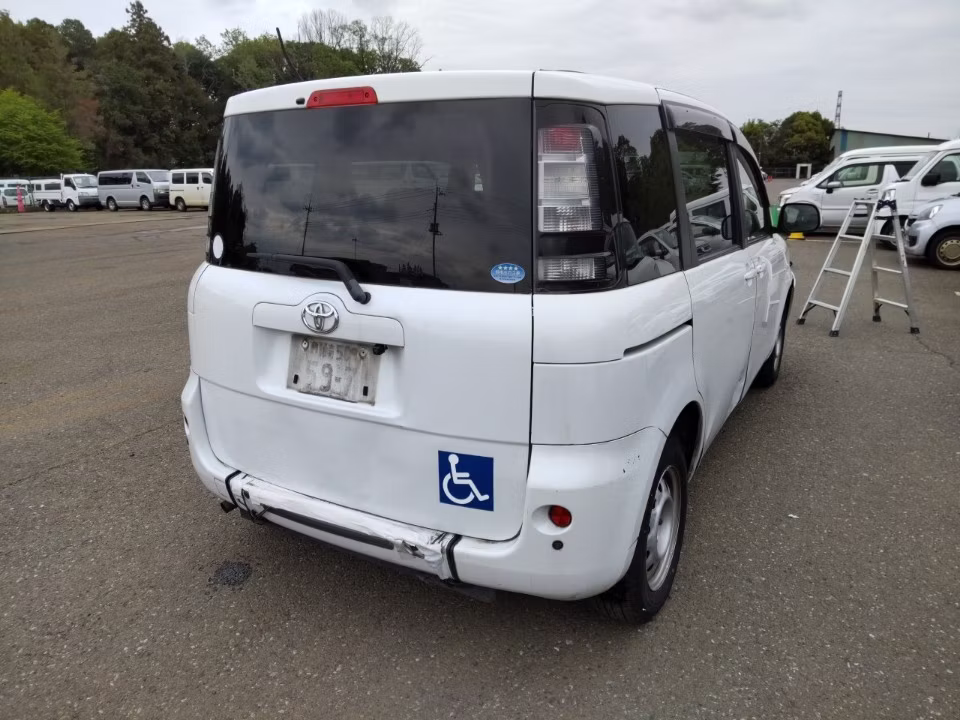 TOYOTA SIENTA