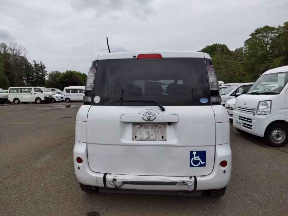 TOYOTA SIENTA