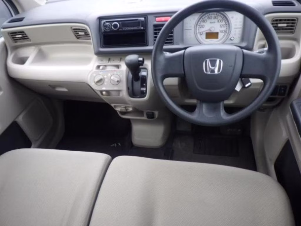 HONDA LIFE