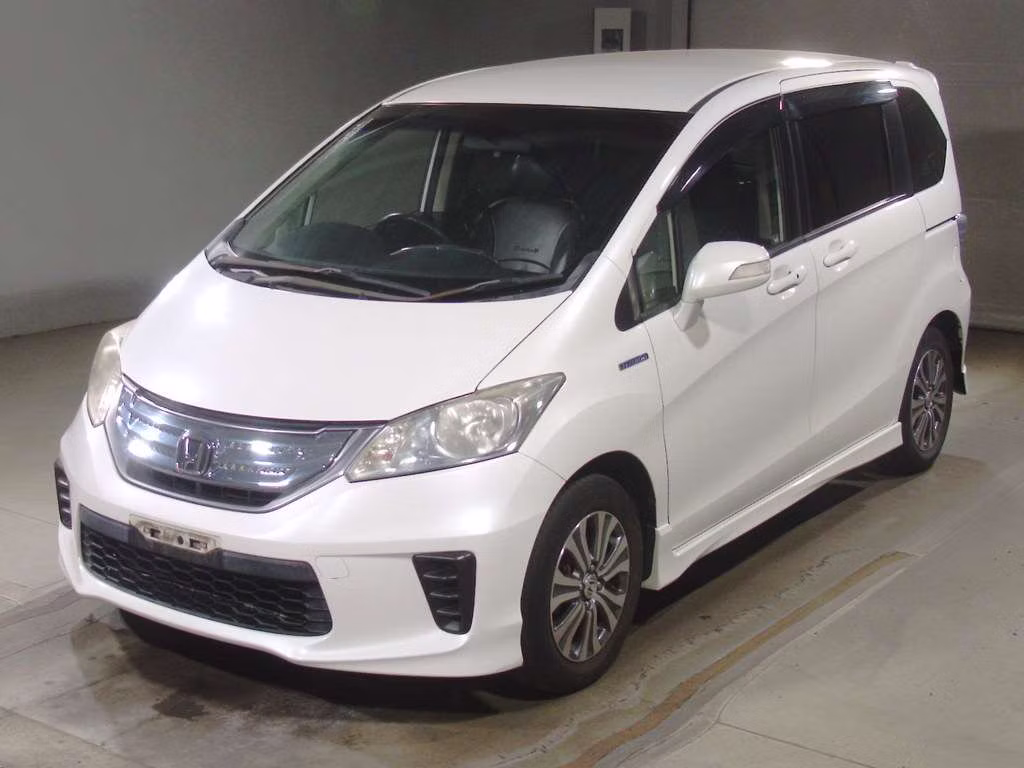 HONDA FREED