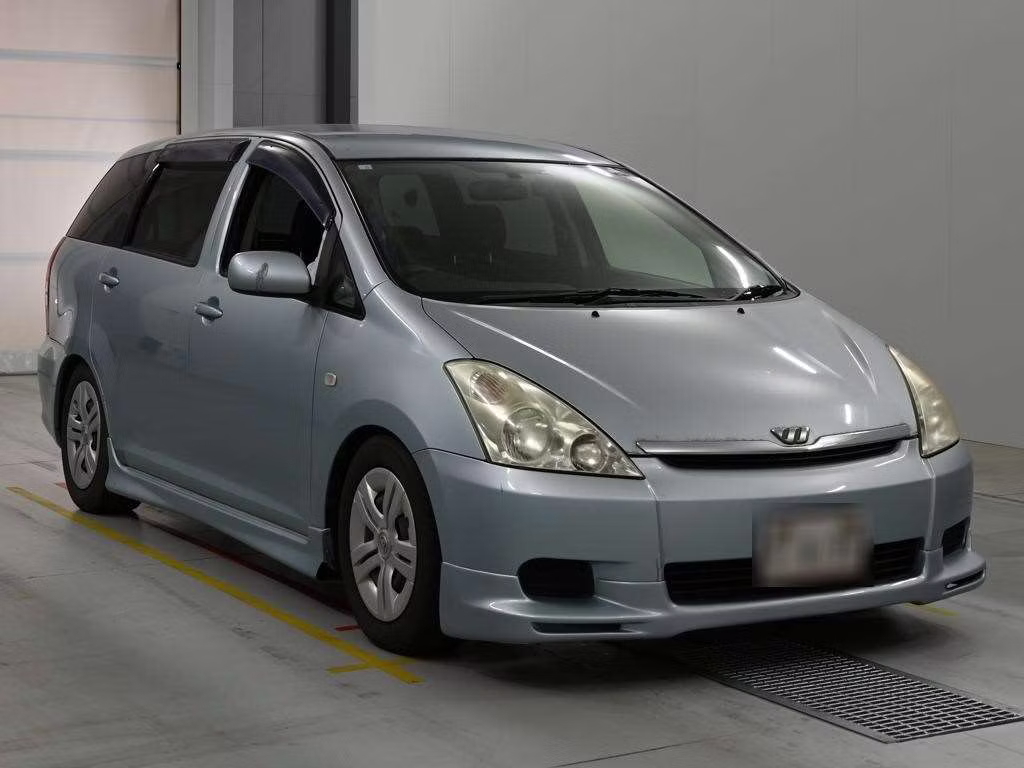 TOYOTA WISH