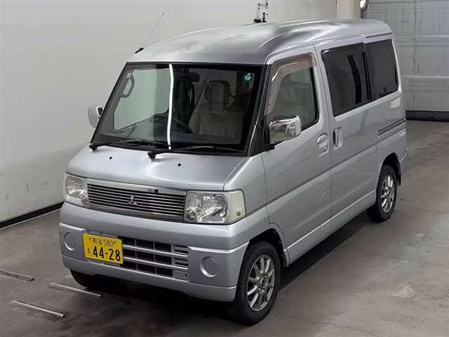 MITSUBISHI TOWN BOX