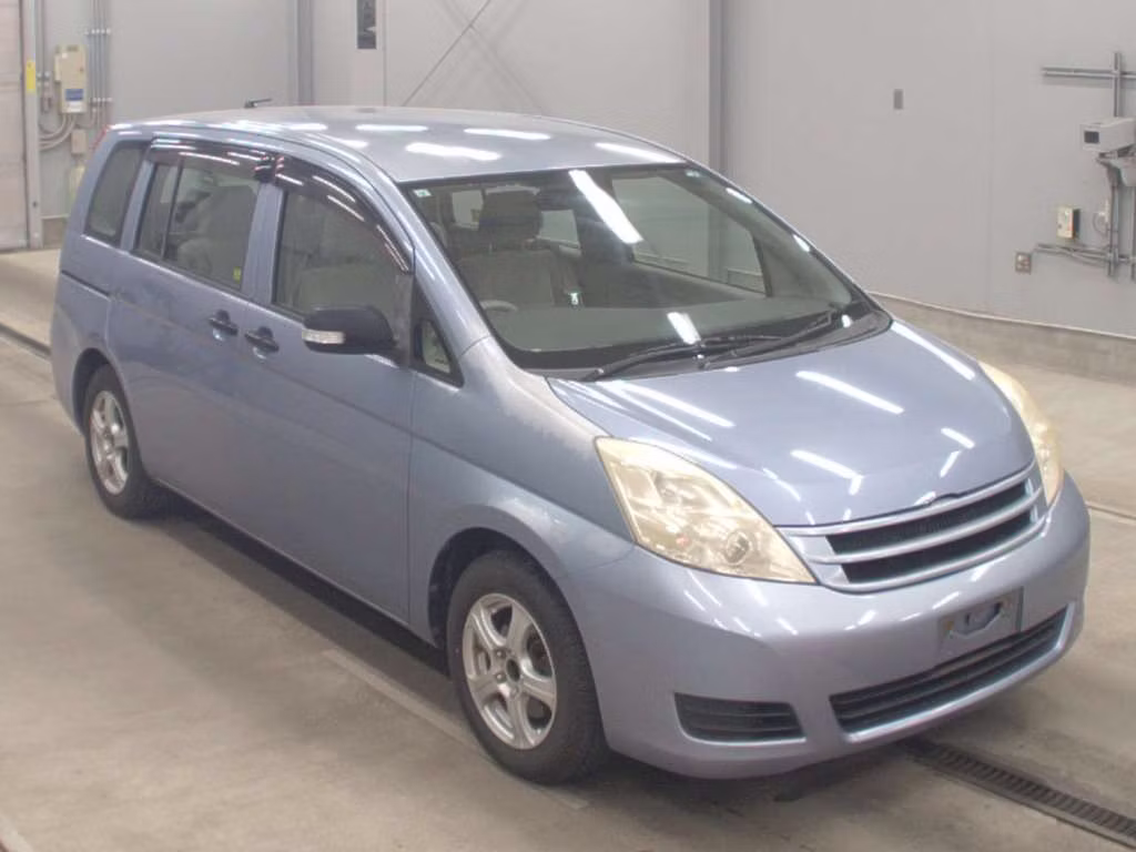 TOYOTA ISIS