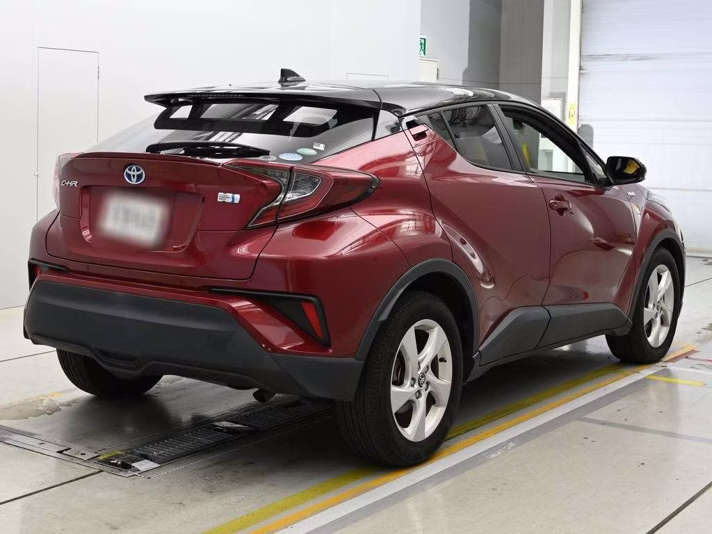 TOYOTA C-HR