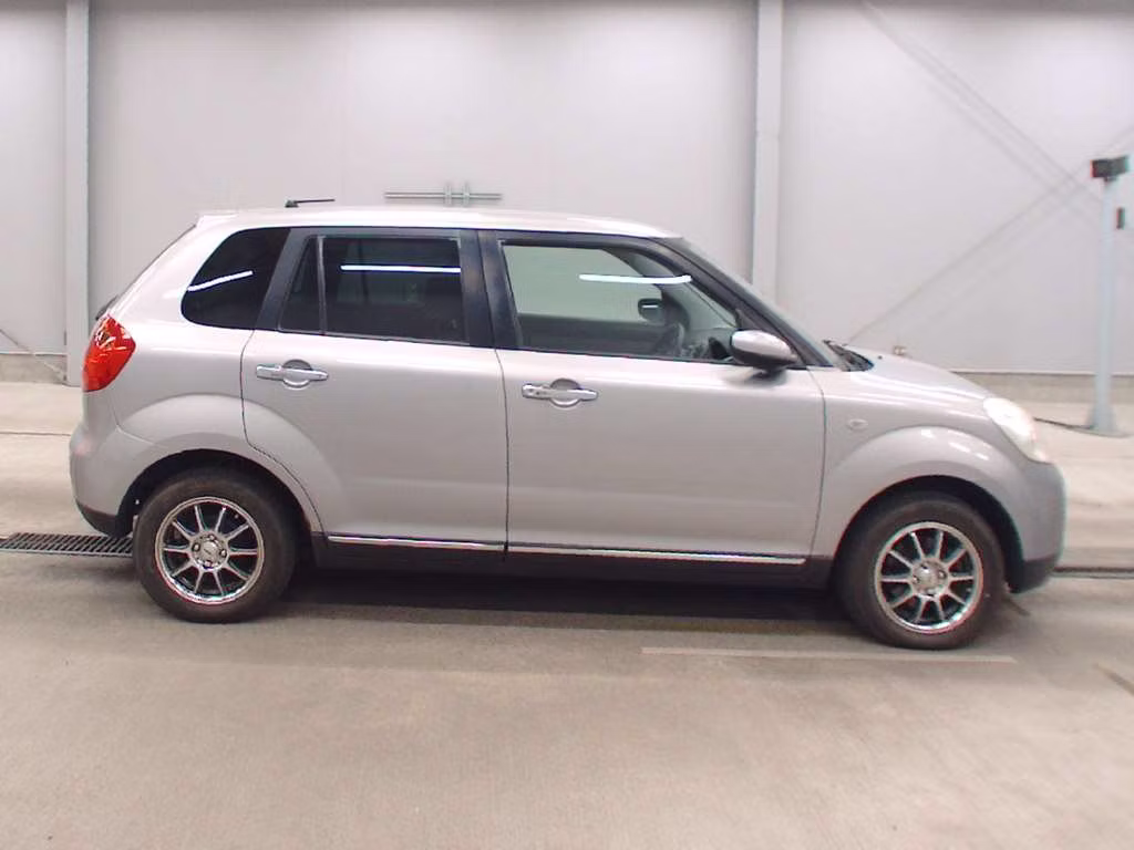 MAZDA VERISA