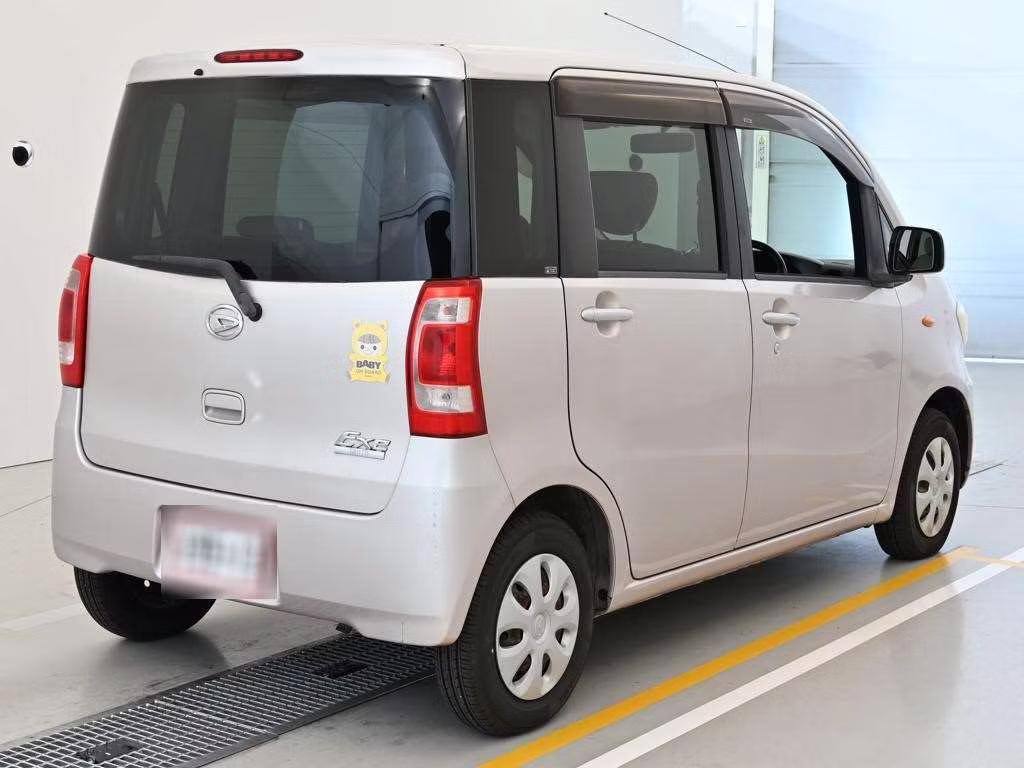 DAIHATSU TANTO EXE