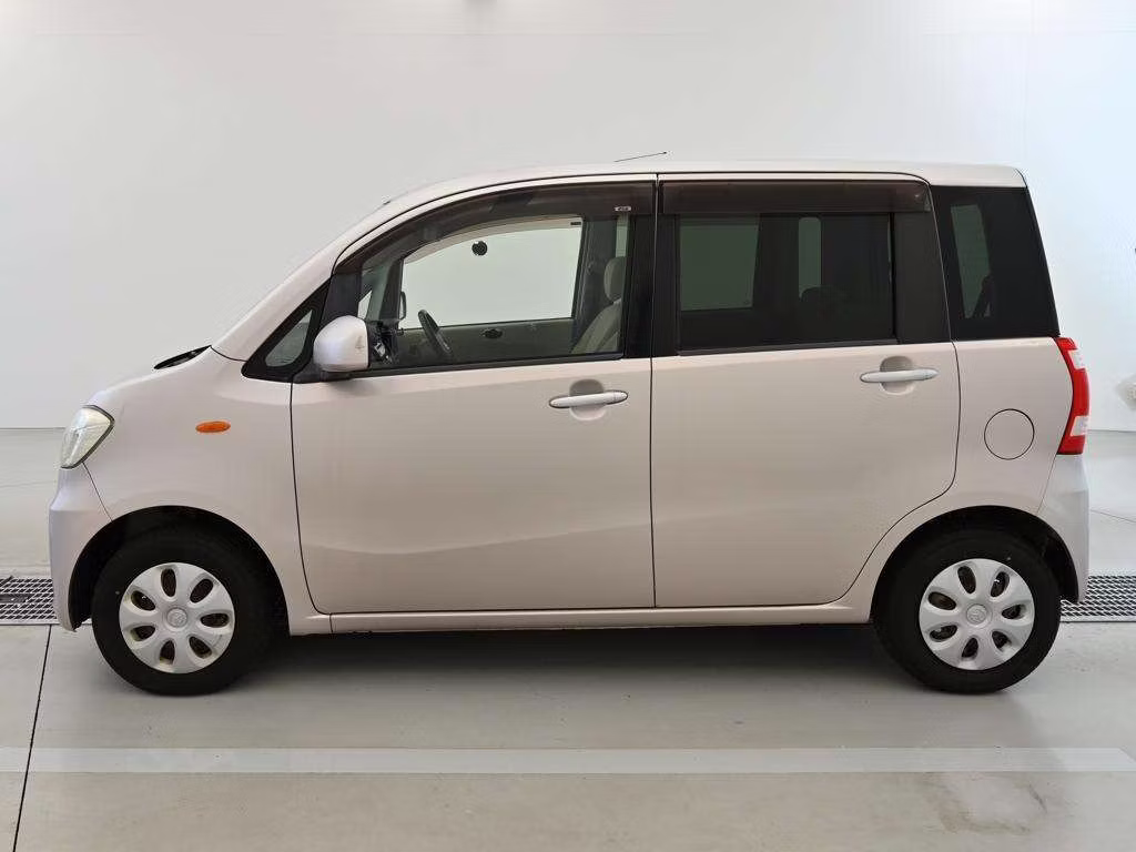 DAIHATSU TANTO EXE
