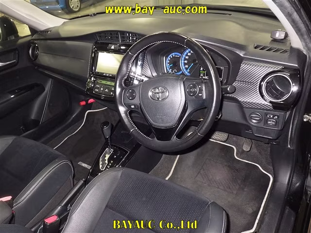 TOYOTA COROLLA FIELDER