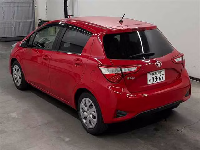 TOYOTA VITZ