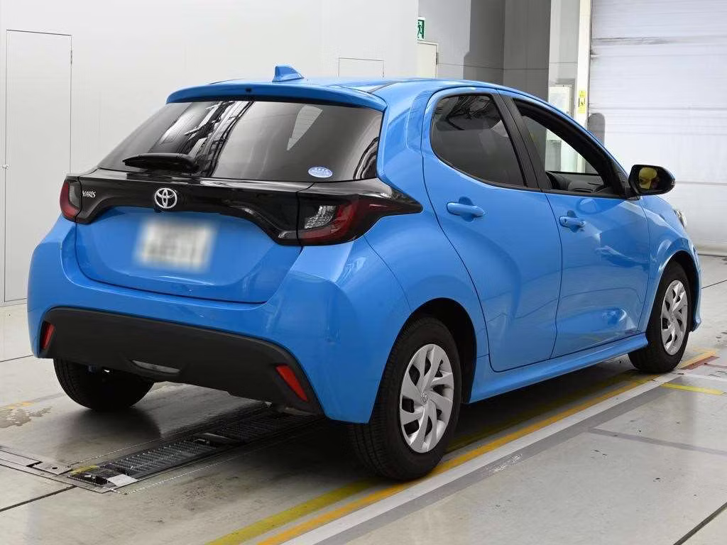 TOYOTA YARIS