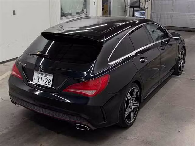 MERCEDES-BENZ CLA-CLASS