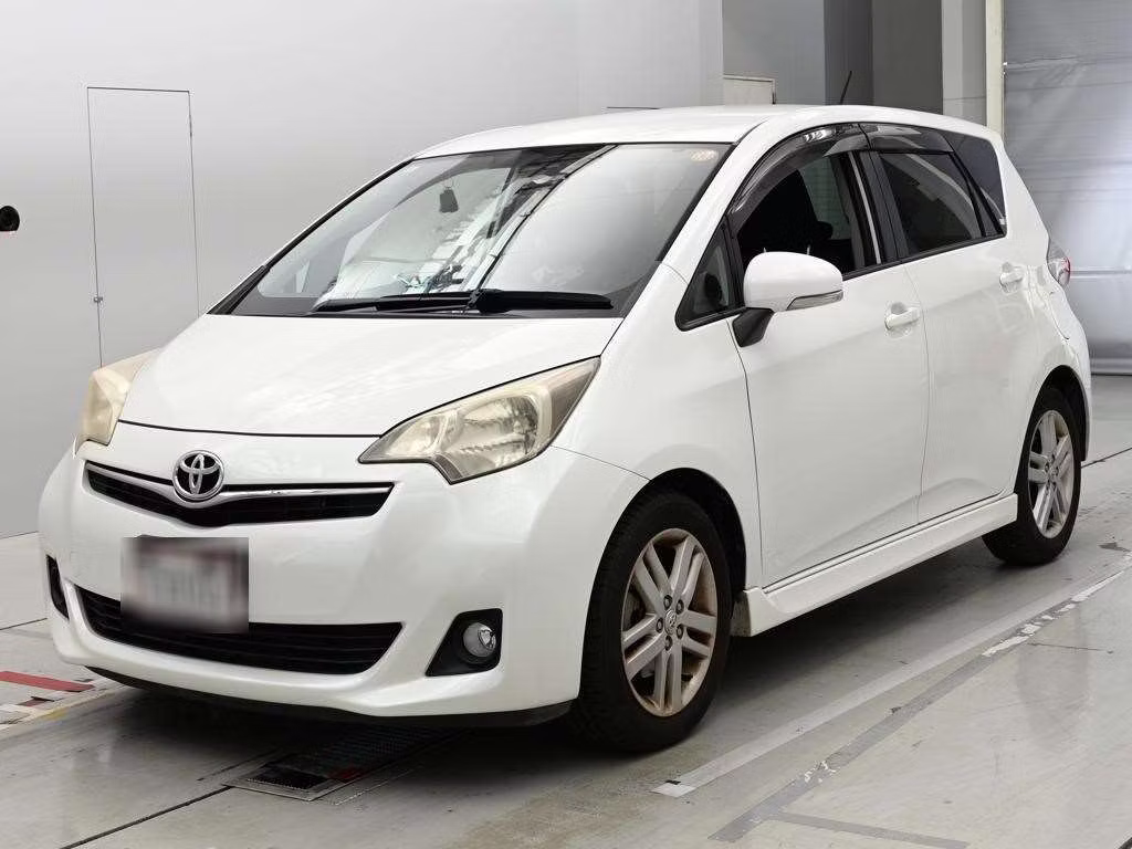 TOYOTA RACTIS