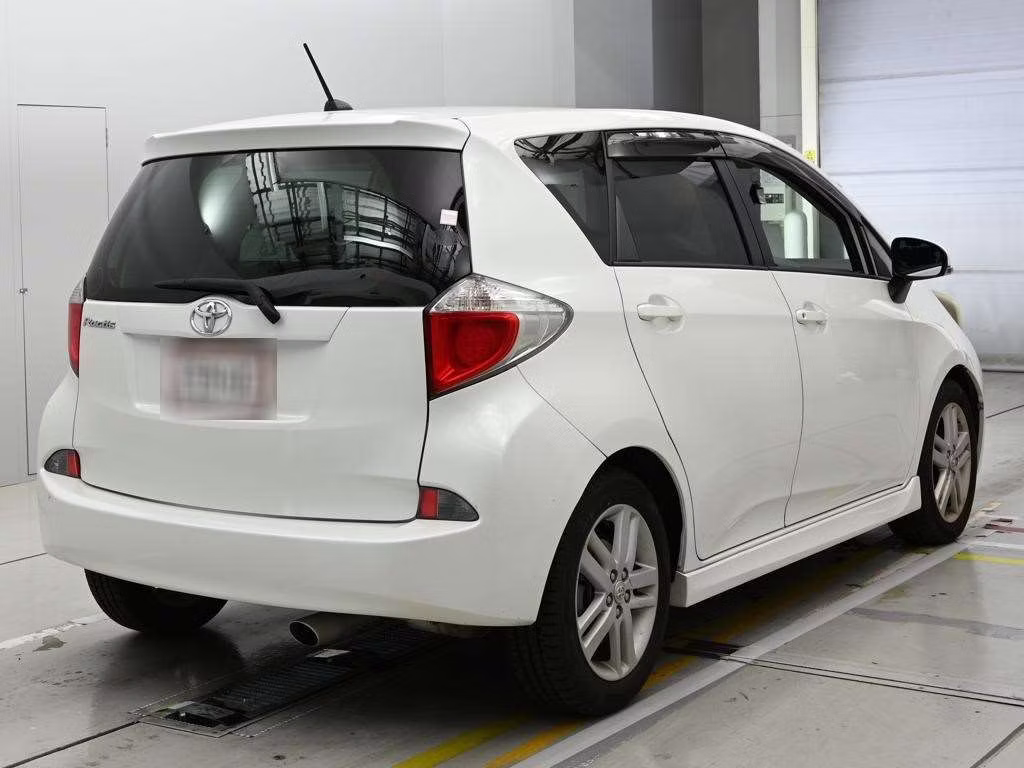 TOYOTA RACTIS